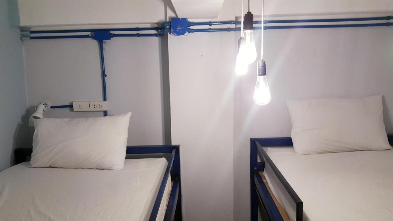 Safe And Sound Hostel Chiang Mai Extérieur photo